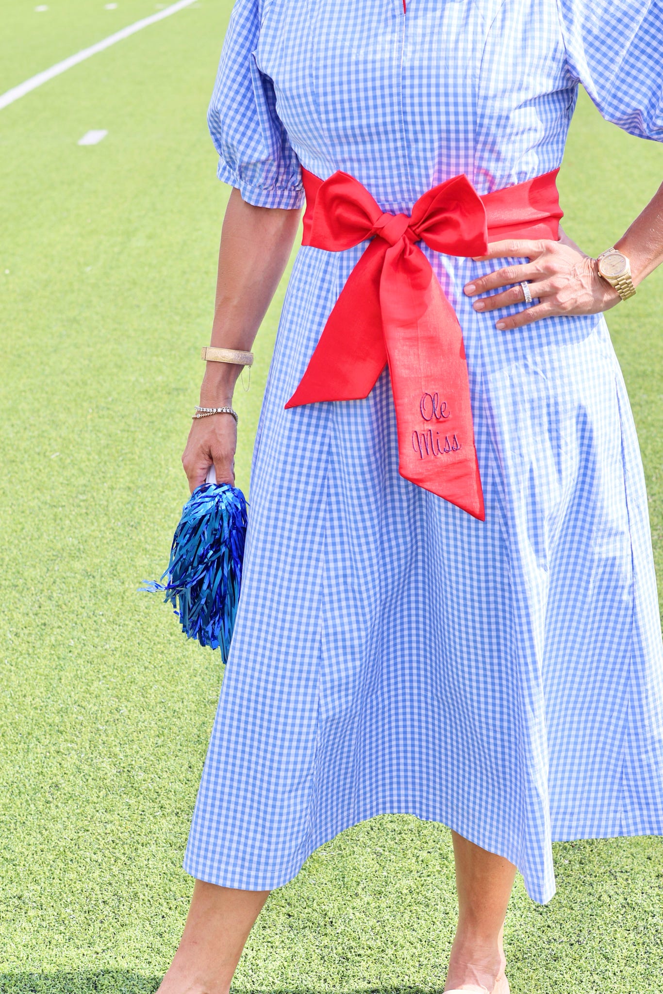 CUSTOM SASHES
